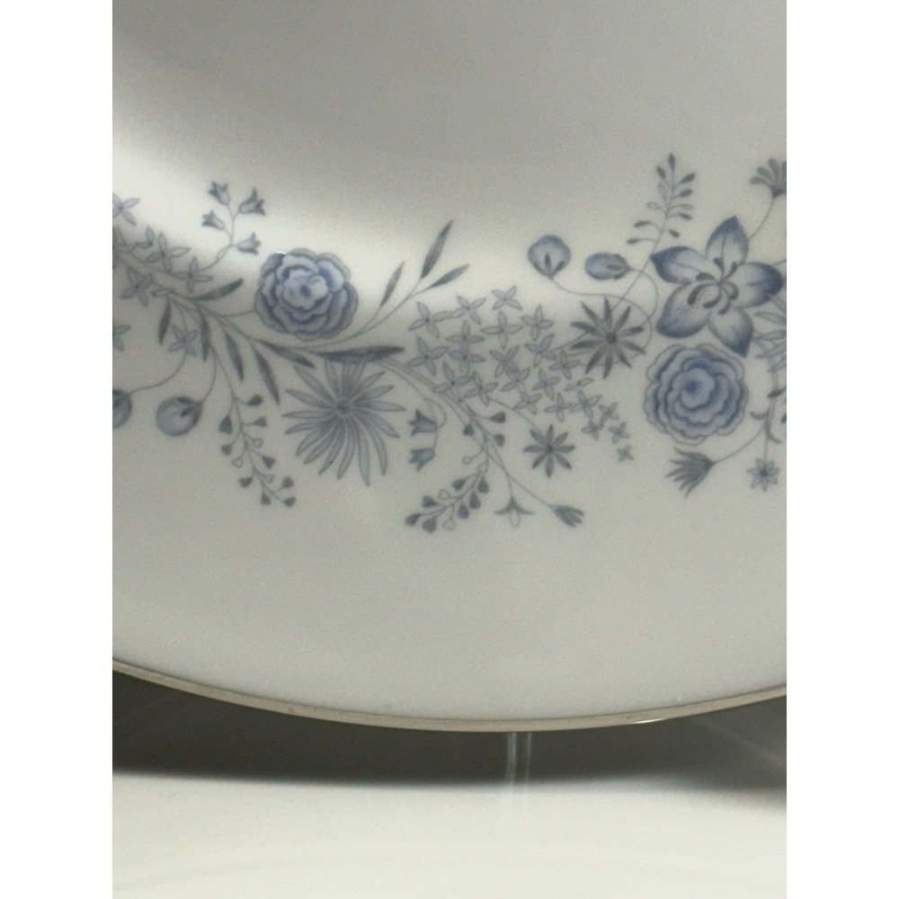 Wedgwood Belle Fleur Bone China Dinnerware Set Plates & Bowl Made England - Picture 2 of 14